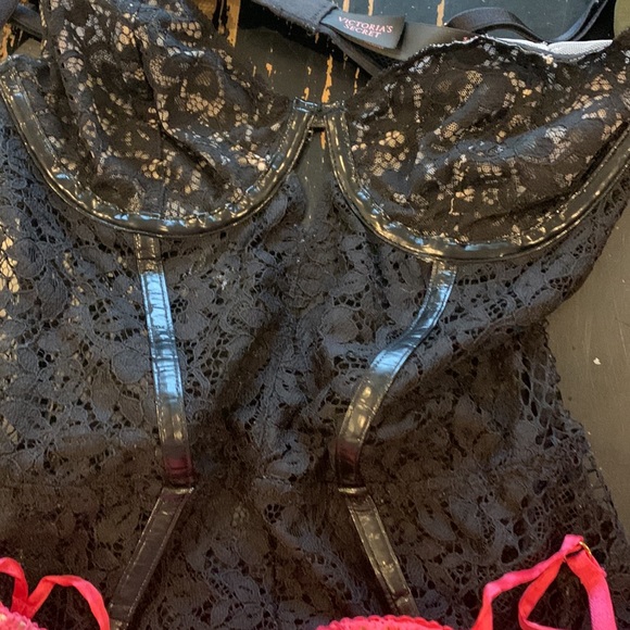 Bodysuits VS - Picture 3 of 13